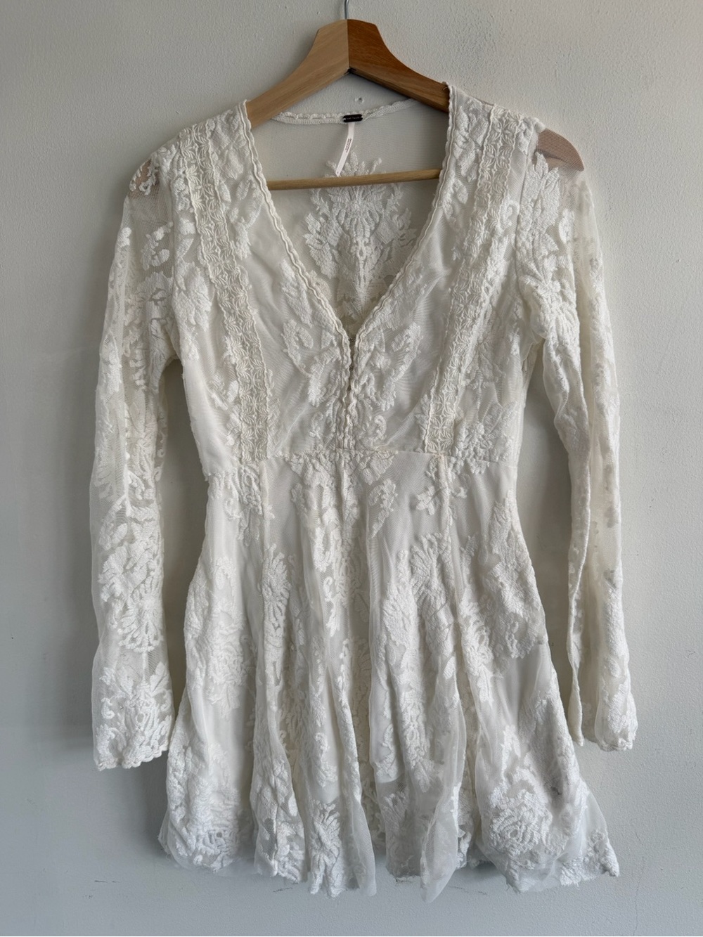 Free People White Lace V-Neck Long Sleeve Mini Dress